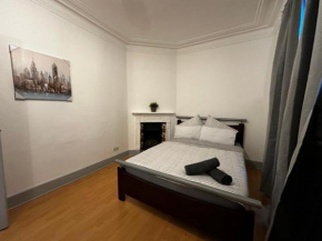Grove Rooms 2